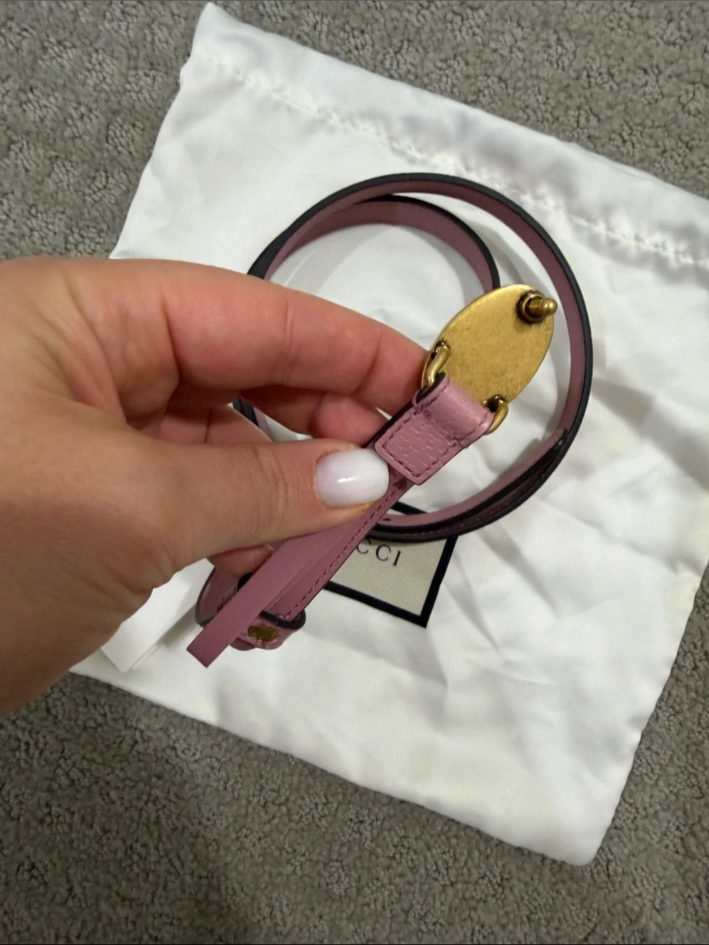 Gucci Rose Pink Leather Double G Belt authentic worn 1 time size 90 beauty
